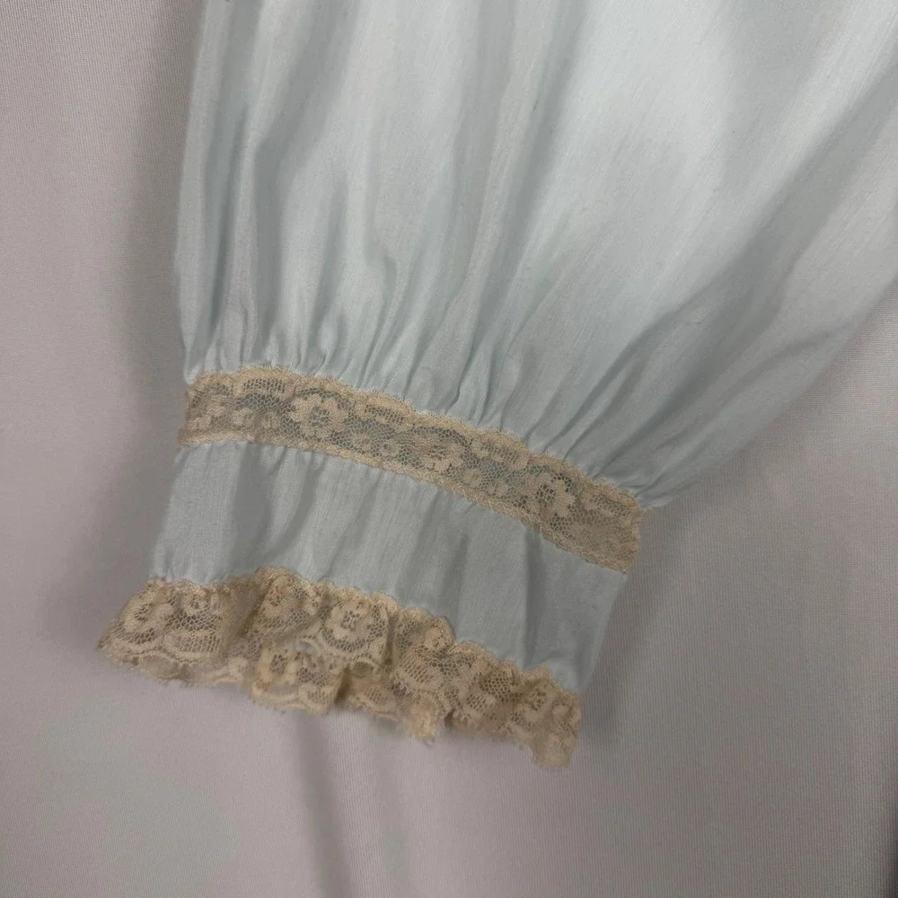 barbizon vintage nightgown